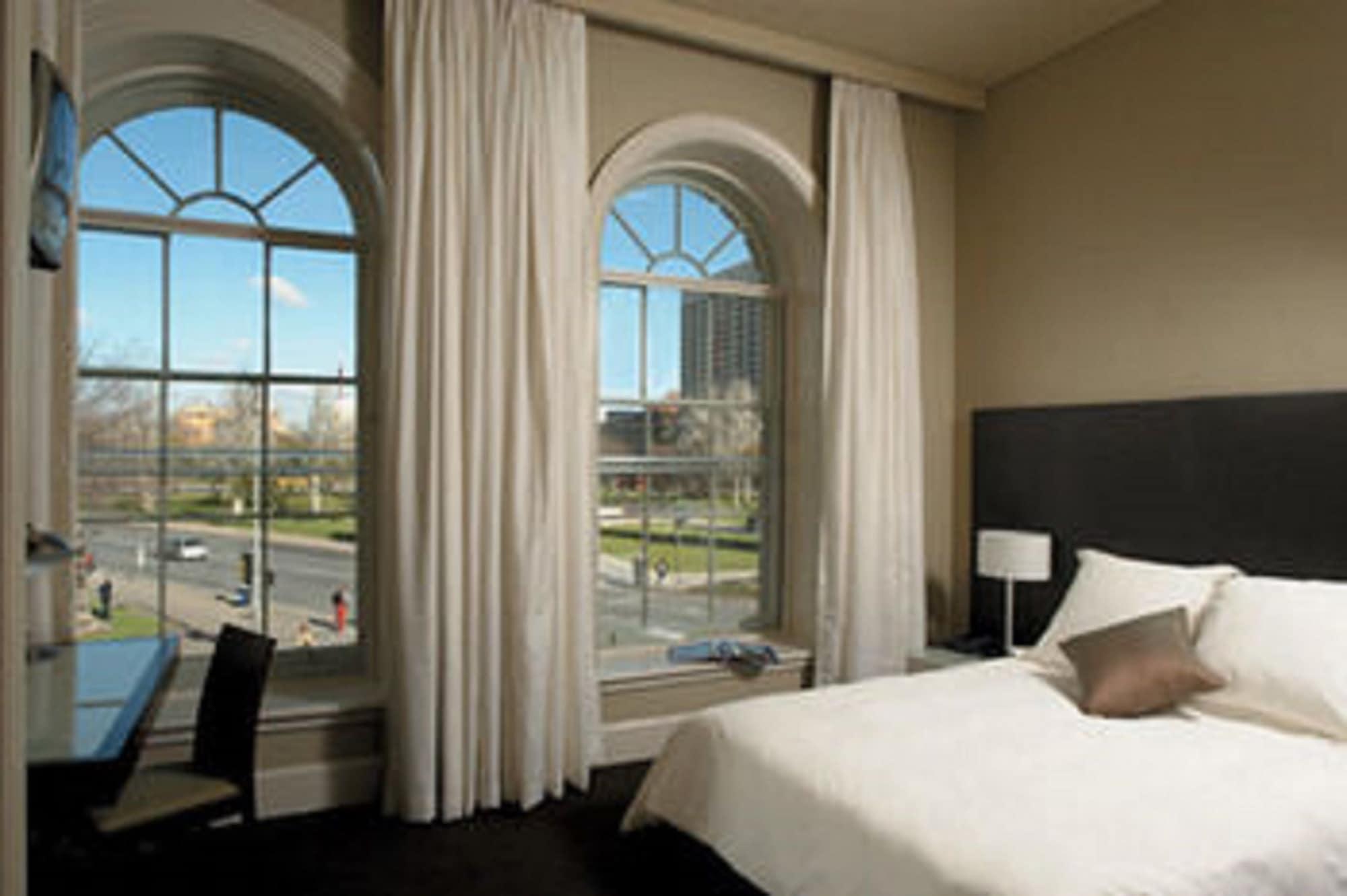 Adina Apartment Hotel Adelaide Treasury Exterior foto