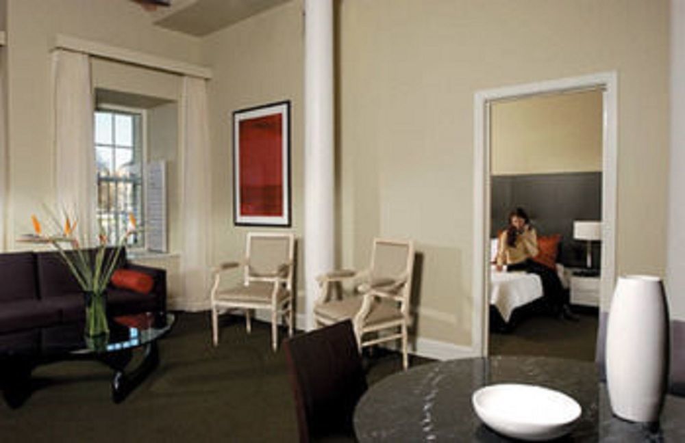 Adina Apartment Hotel Adelaide Treasury Exterior foto